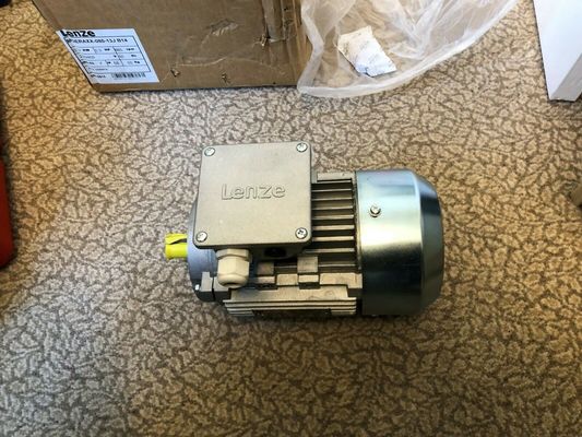 LENZE MDERAXX-080-13J Corrente nominale 1.5A Servo drive industriali