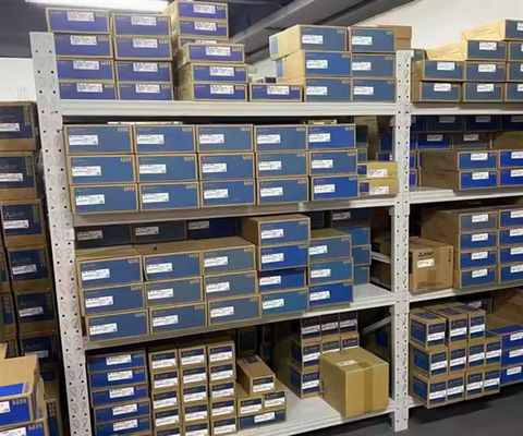 Servomotore industriale di piccola capacità 200-230VAC a 3 fasi con velocità nominale di 3000 giri al minuto