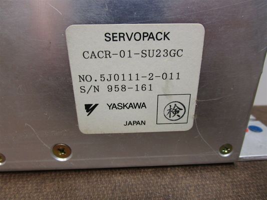 Yaskawa CACR-01-SU23GC Servocamera AC Requisito di corrente del bus 600 MA 1 canale