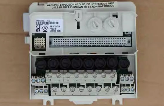 ABB 3BSE013238R1 TU837V1 Modulo di terminazione dell'estensore di ingresso/uscita