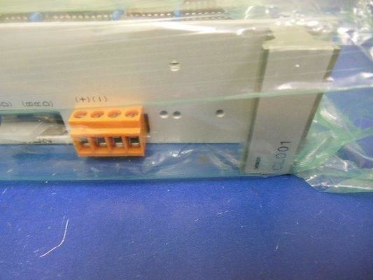 Omron 3G8B3-CL001 Servomotore ad albero per macchine automatiche