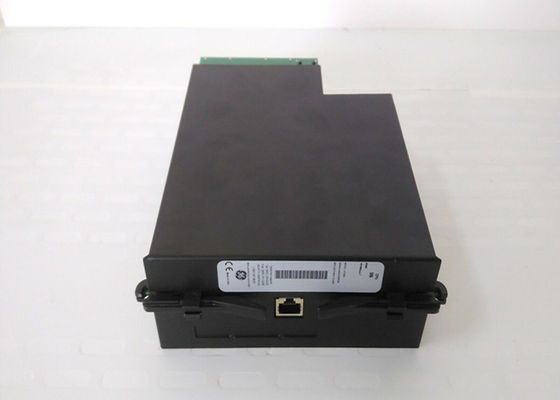 Modulo CPU GE UR 9NH progettato per l'installazione nella serie di relè universali