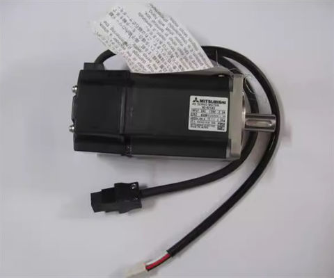 Il servo industriale di MR-J4-70A Mitsubishi guida il servo amplificatore trifase Melservo-J4