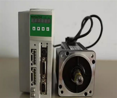 12 Servo Motors 750W Output Acquista i tuoi amplificatori di servo drive ora