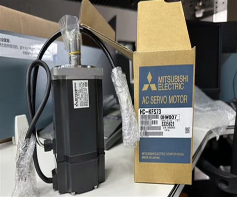 Mitsubishi AC Servo Motor HC-KFS73 750W 103V 5.6A Uscita 750W IP55 3.0KG