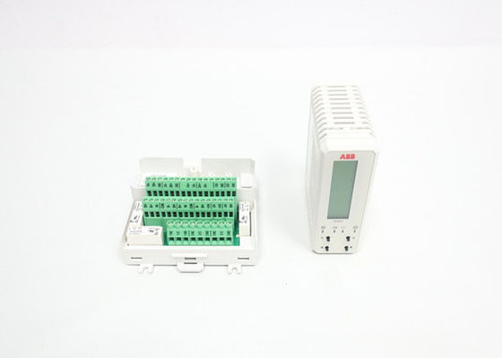 ABB C10-12010 Modulo di I/O digitale compatto per un'automazione affidabile