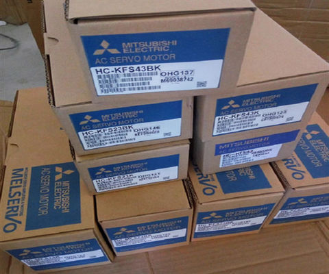 Mitsubishi Servo Motor HC-UFS352 Srvmtr 3.5kw Freno 2000rpm Nuovo