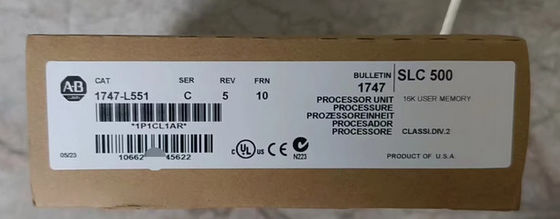 Allen-Bradley 1747-L551 SLC 5/05 Controller, 16K, Ethernet e RS-232, serie C