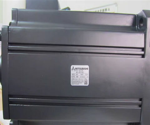 Progettazione compatta MELSERVO Serie HC Servomotore AC senza spazzole 200-230 VAC