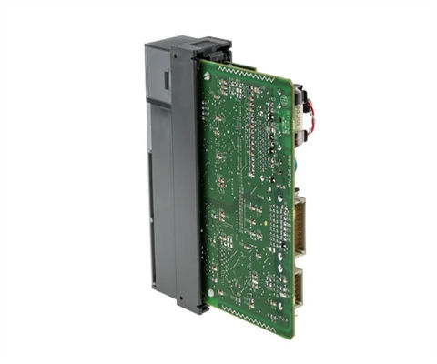 Allen-Bradley 1747-L532 SLC 5/03 16K Controller Uscita digitale