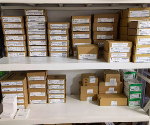 Allen-Bradley 1756-PA72 ControlLogix alimentazione CA Potenza di uscita