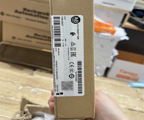Modulo Allen-Bradley 1734-AENT Ethernet Network Adapter