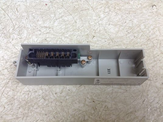 ALLEN-BRADLEY 2093-PRF Kinetix 2000 Modulo integrato dell'asse e modulo dell'asse