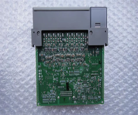 Allen-Bradley 1746-NI16V Modulo di ingresso analogo Modulo di controllo logico