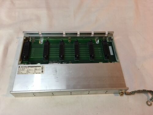 ALLEN-BRADLEY 2093-PRS5 KINETIX 2000 SERVO POWER RAIL 5 slot