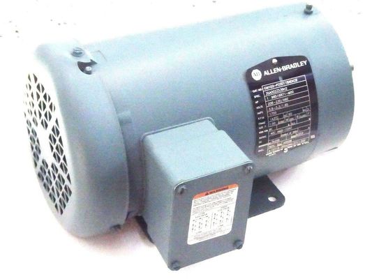 ALLEN-BRADLEY CM103-FC0011BAEKCB Modulo di controllo durevole per applicazioni industriali