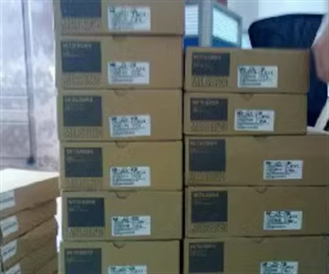 Mitsubishi Servo Motor HF-KP43 AC Servo Amplificatore