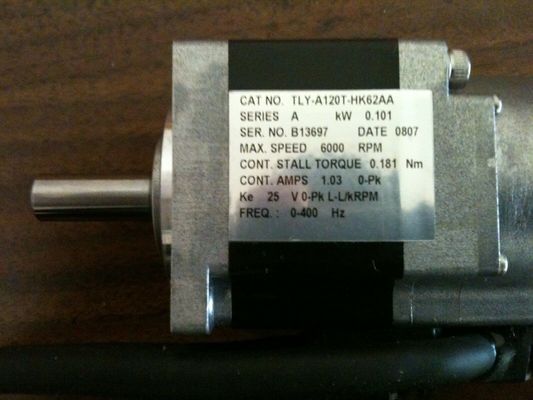 Allen-Bradley TLY-A120T-HK62AA TL-serie TLY 240V servomotore rotativo CA