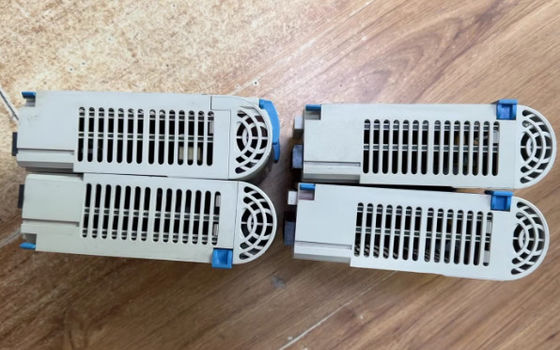 Westinghouse D1C31129G03 Modulo di ovazione 0-20mA Modulo elettronico di uscita analogica