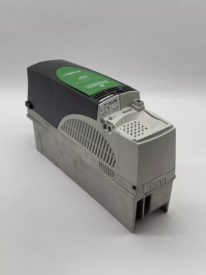 EMERSON SP1401 Azionamento universale a velocità variabile AC per motori a induzione e servomotori
