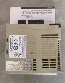 L'unità di comando di Yaskawa SGDS-01A01A SGDS-01A12A SGDS-02A01A SGDS-02A12A
