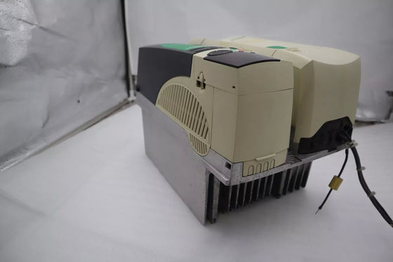 EMERSON SP3401 Tecniche di controllo Emerson Unidrive Frequenzumrichter