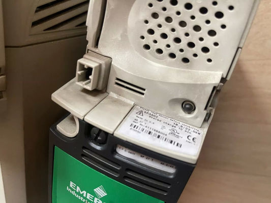 EMERSON SP3402 Tecniche di controllo Emerson Unidrive Frequenzumrichter
