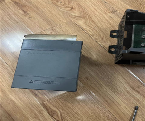 1746-P4 Allen-Bradley SLC 500 Rack Mount Fornitore di alimentazione digitale IO Modulo 120/240VAC 10A