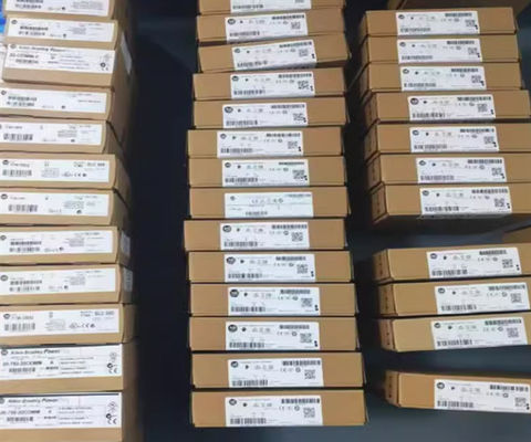 Allen-Bradley 1746-NI8 Modulo I/O PLC della serie 1746 con SLC serie 500