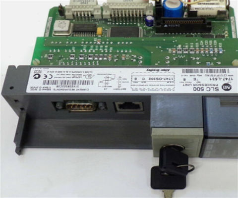 Allen-Bradley 1747-L531 SLC 5/03 Processore Memoria 8K, DH485 e RS-232, Serie E