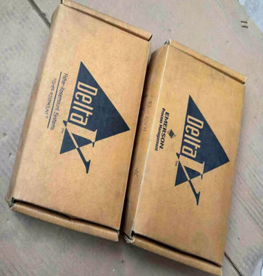 Emerson DELTAV KJ4001X1-CC1 12P0733X032 4 Wire TX Terminal Block per automazione dei processi