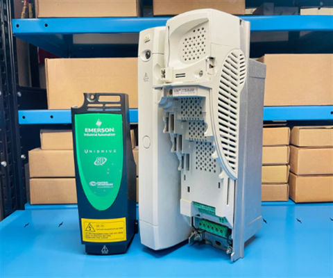 Emerson Control Tecniches SP2402 Unidrive, 380-480V 50-60Hz 3PH 20.2A / 0-480V