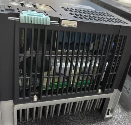 Convertitore di frequenza Siemens 6SL3210-1PE21/22/23/24/26/27/28-0/3/4/5/7/8UL/AL0