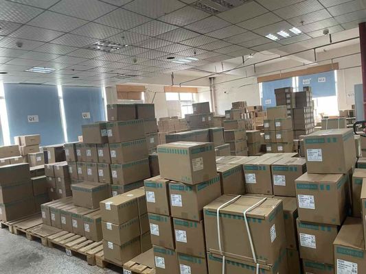 Convertitore di frequenza Siemens 6SL3210-1PE21/22/23/24/26/27/28-0/3/4/5/7/8UL/AL0