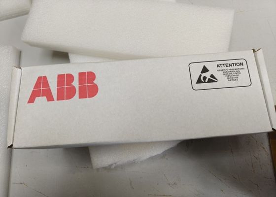 Servo industriale ABB RMIO-11C 24V DC-230V AC IP20