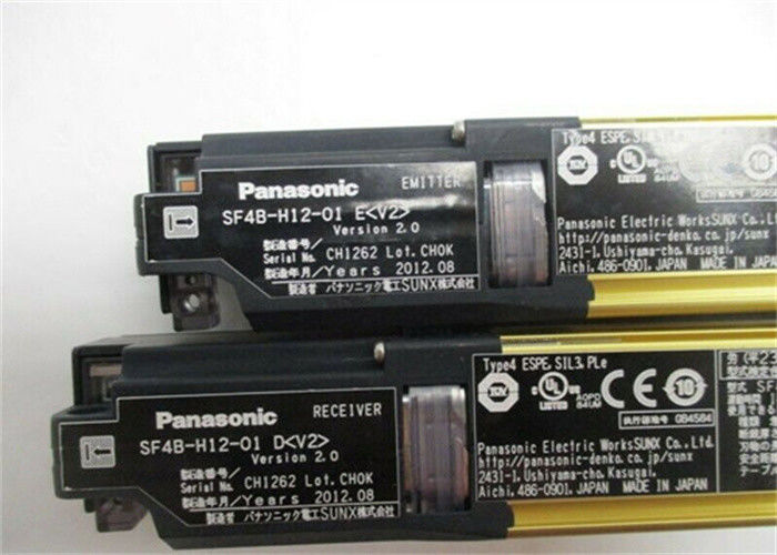 Il tipo servo industriale della mano di Panasonic Sf4b-H12-01 guida 230mm non compatibili