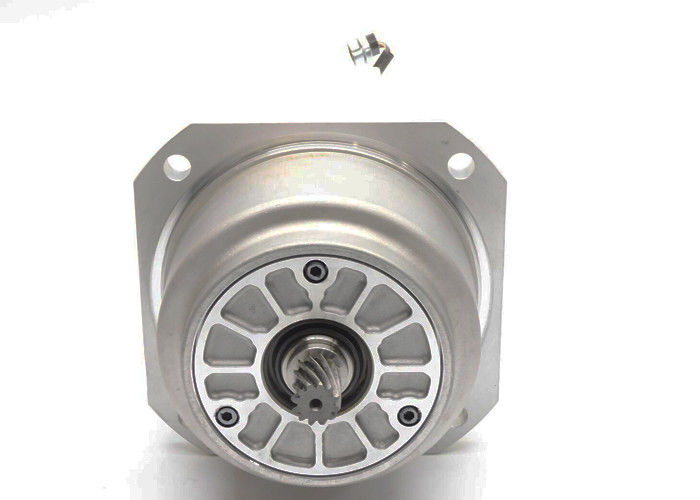 Il servomotore 3HAC17333-1 parte 2781W il tipo la B 200V 12A del motore M33