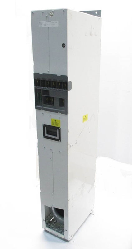 ABB ACS800-704-0910-7 3 CHE LA FASE HA INTRODOTTO 816 AMP HA INTRODOTTO 380-690 VCA HA INTRODOTTO 1000 AMP DI 48-63 HERTZ HA PRODOTTO 513-932 VCC DI USCITA