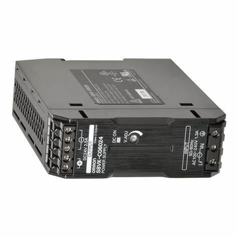 L'alimentazione elettrica di OMRON S8VK-C06024 AC-DC 24V 2.5A 85-264V ha accluso le serie della ferrovia 60W S8VK di BACCANO