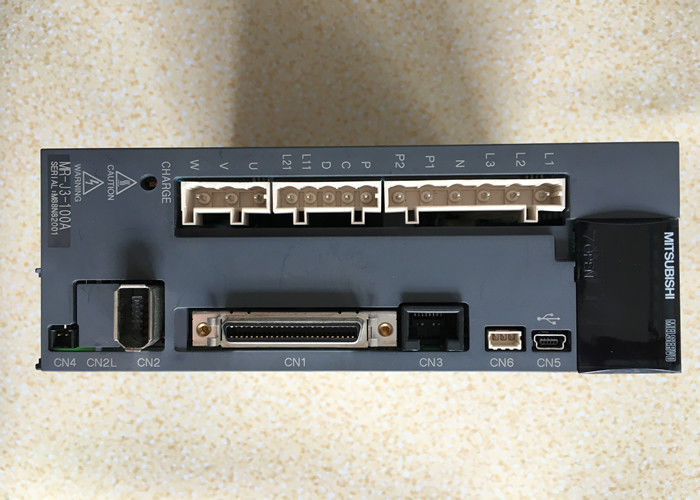 Azionamento industriale di CA di servo serie dell'amplificatore MR-J3-100A MR-J3 di MITSUBISHI servo NUOVO