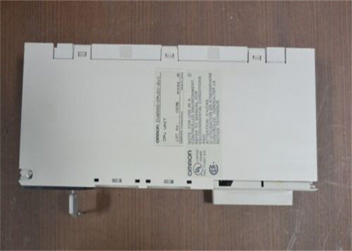 Ingresso/uscita LOCALE del PORTO 2048 del CONTROLLORE LOGICO PROGRAMMABILE RS-232C/422 di Omron CV2000-CPU01-EV1
