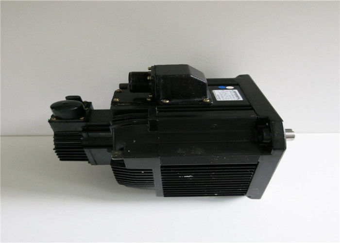 SERVOMOTORE sincrono di CA del servomotore 3200W 200V 20.9A di CA di bYaskawa SGMDH-32A2A-YR13