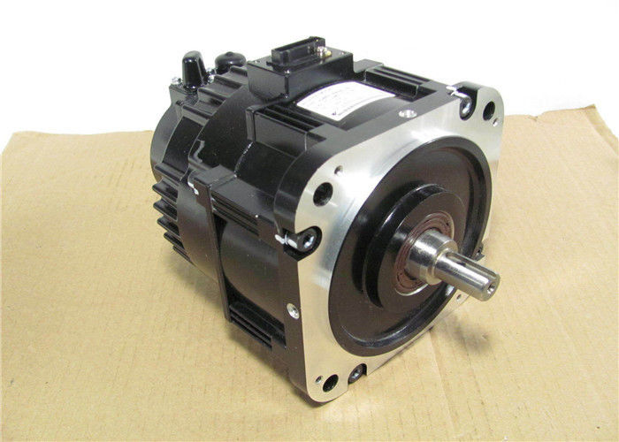NUOVO Yaskawa SERVOMOTORE industriale ORIGINALE di CA del servomotore di SGMRV-05ANA-YR11