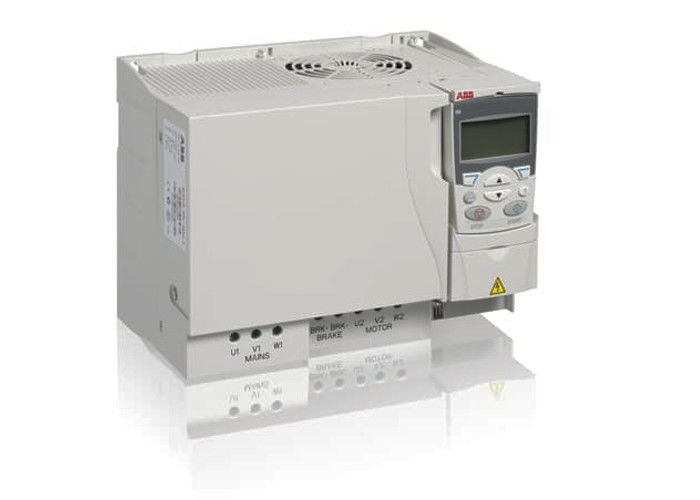 Il CA di bassa tensione ACS310-03E-48A4-4 guida 3AUA0000039638 4A IP20