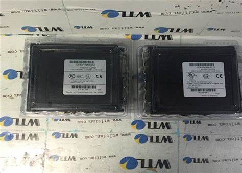 I dispositivi GE IC693CMM301 0-32 possono essere collegati su un bus Genius serie 90-70