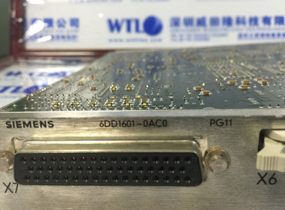 6DD1600-0AC0 SIEMENS SIMATIC TDC, CPU555 modulo di processore a 64 bit con PROFINET IRT