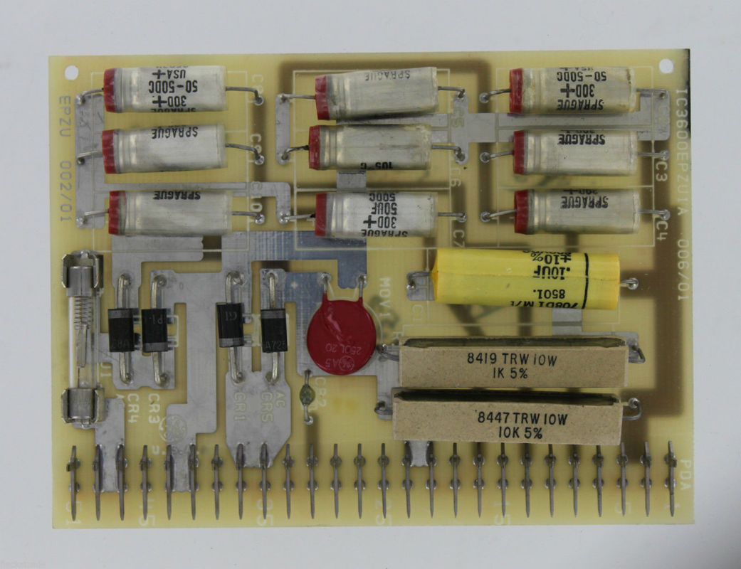 GE FANUC Pannello di alimentazione un varistor di ossido metallico IC3600EPZU1 due resistori a filatura