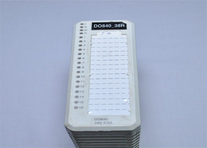 ABB S800 modulo di I/O DO840 modulo di uscita digitale 3BSE020838R1 NUOVO o USATO