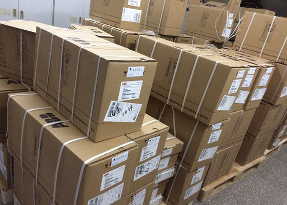 ABB 90kW ACS880 Converter di frequenza ACS880-01-169A-3 AC Control Drive 3AUA0000108027 NUOVO
