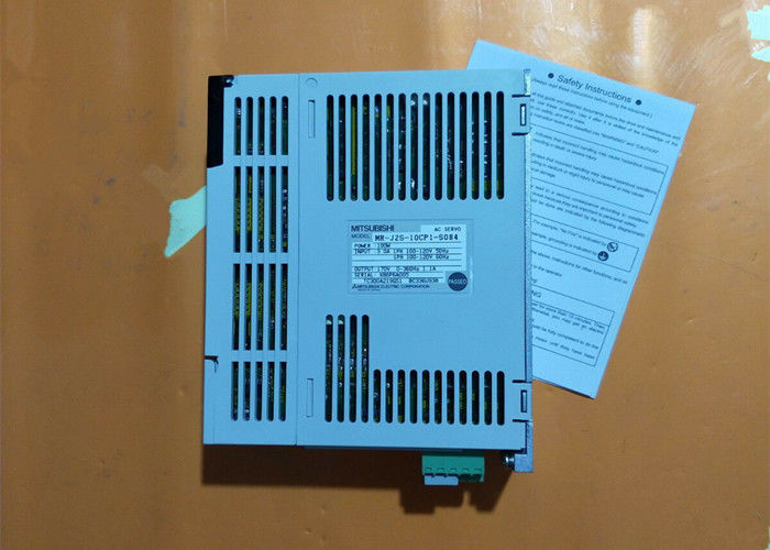 NUOVO MITSUBISHI AC SERVO DRIVER MR-J2S-10CP1-S084 100W 200V Amplificatore industriale Nuovo